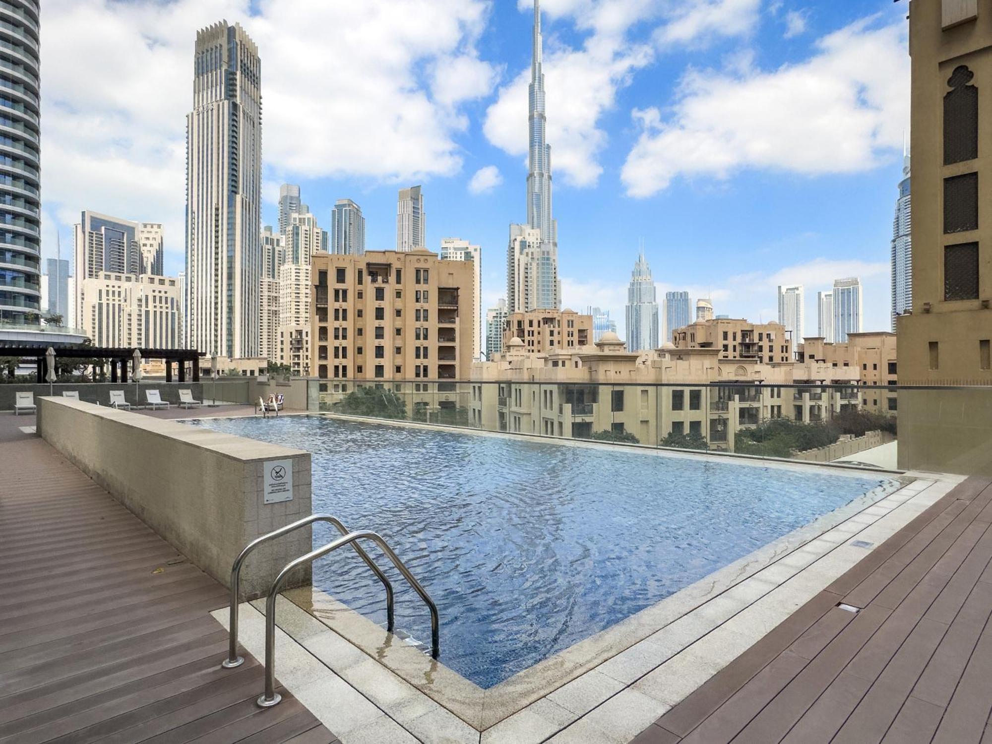 Vayk - Spacious 2 Bd With Burj Khalifa Views