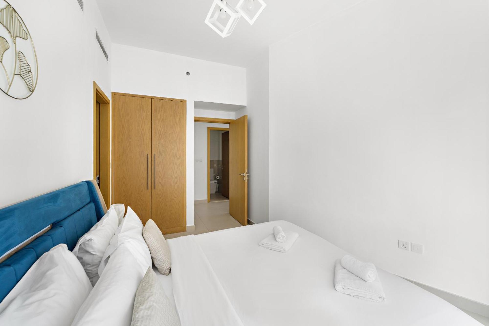 Apartment Vayk - Spacious 2 Bd With Burj Khalifa Views