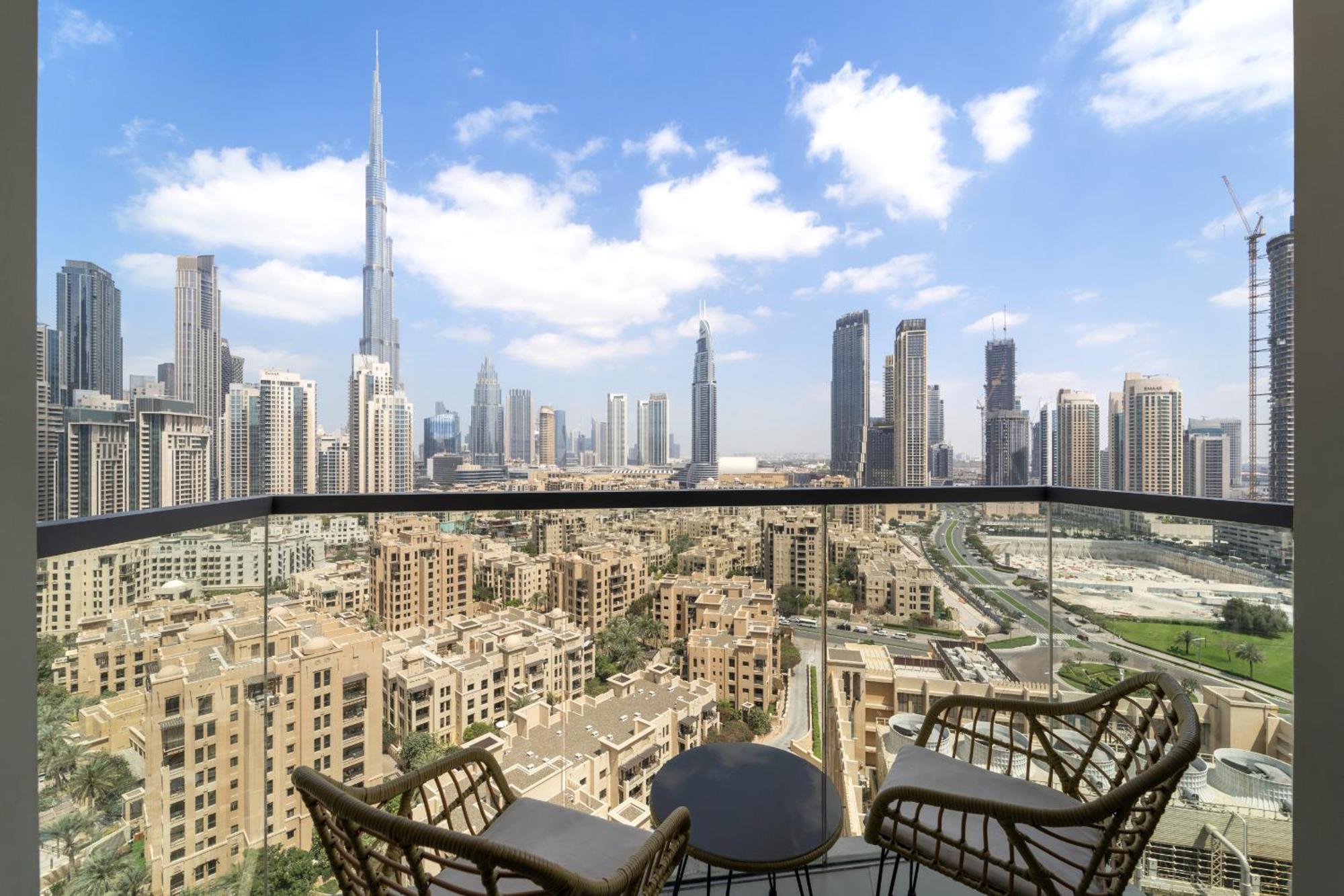 Apartment Vayk - Spacious 2 Bd With Burj Khalifa Views Dubai